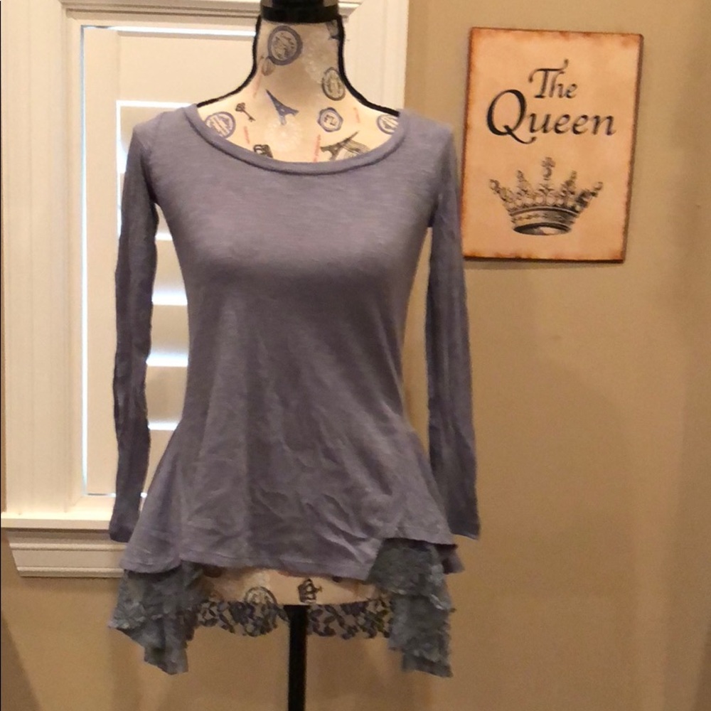 NWT shirt size small.